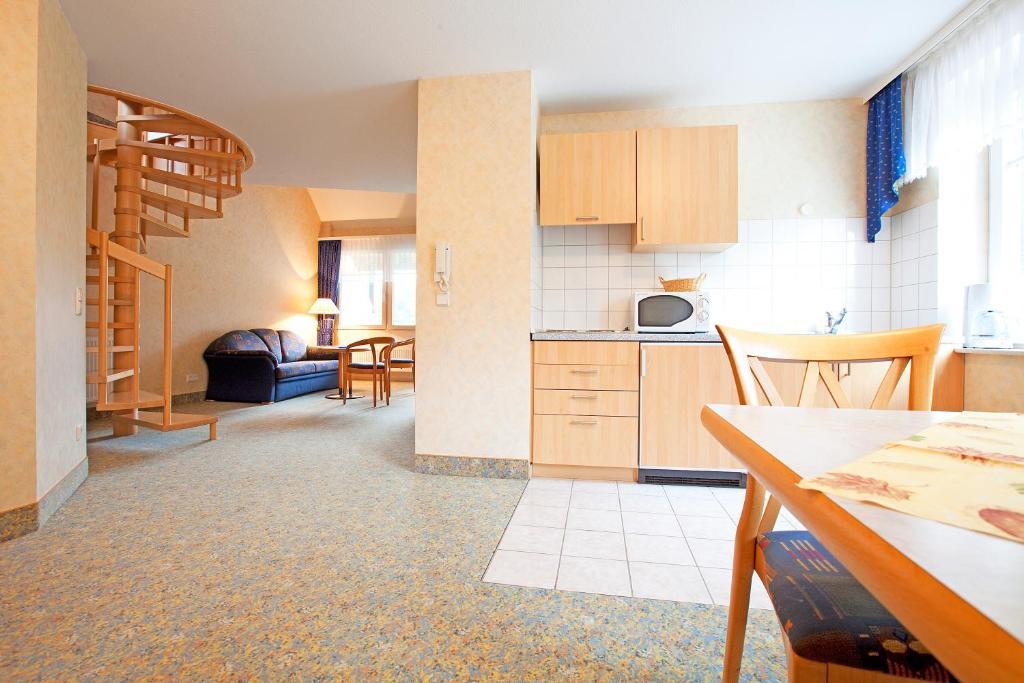 Landhotel Gasthof Wittstaig Gundelfingen  Ruang foto
