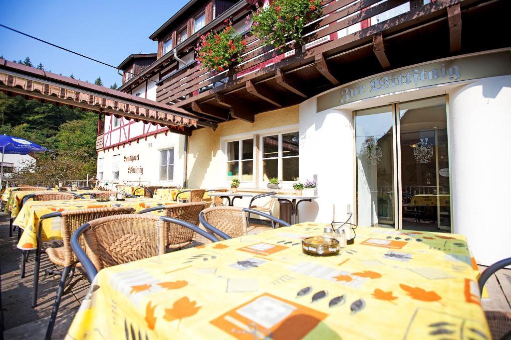 Landhotel Gasthof Wittstaig Gundelfingen  Bagian luar foto