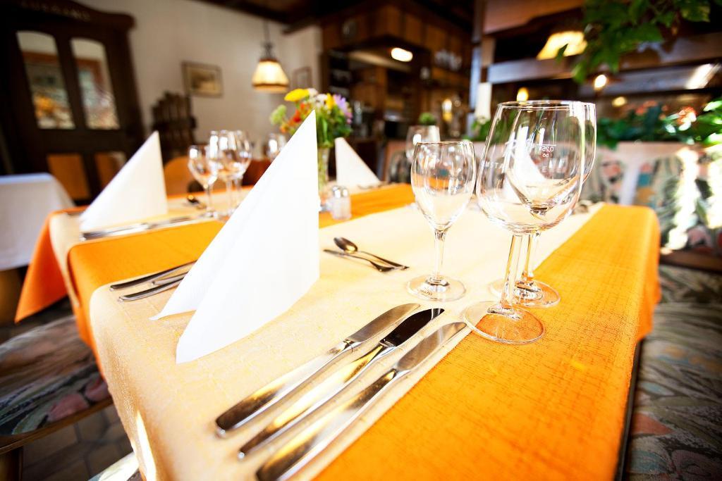 Landhotel Gasthof Wittstaig Gundelfingen  Bagian luar foto