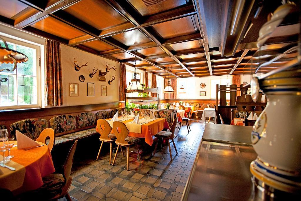 Landhotel Gasthof Wittstaig Gundelfingen  Bagian luar foto